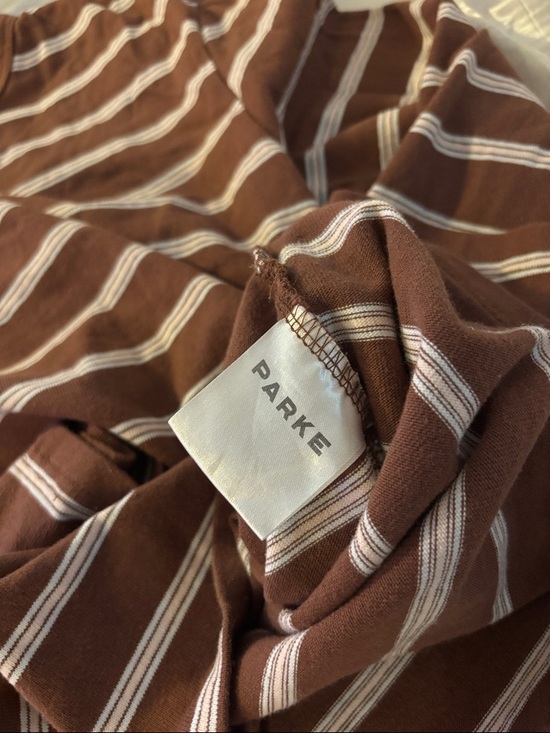 Marion Parke Long Sleeve - Picture 3 of 5